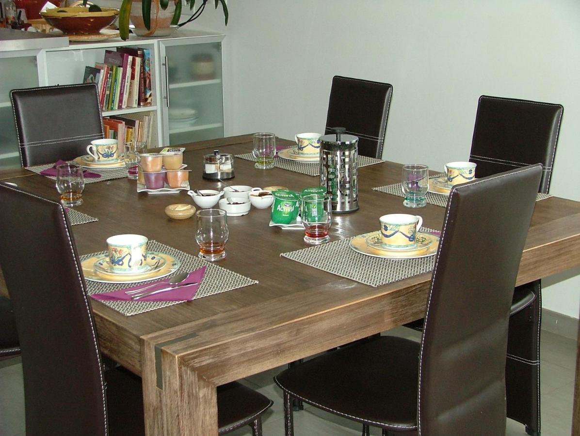 Les Enselmes Bed and Breakfast Montagnieu  Εξωτερικό φωτογραφία