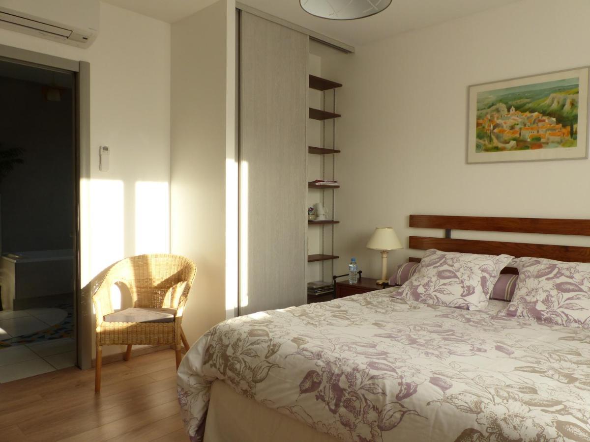 Les Enselmes Bed and Breakfast Montagnieu  Εξωτερικό φωτογραφία